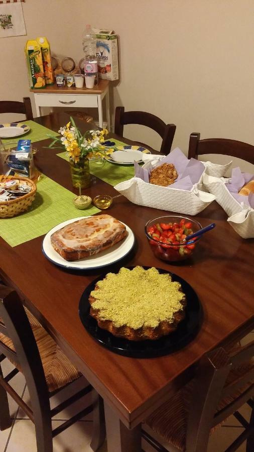Casa Al Centro Storico Bed & Breakfast Николози Екстериор снимка