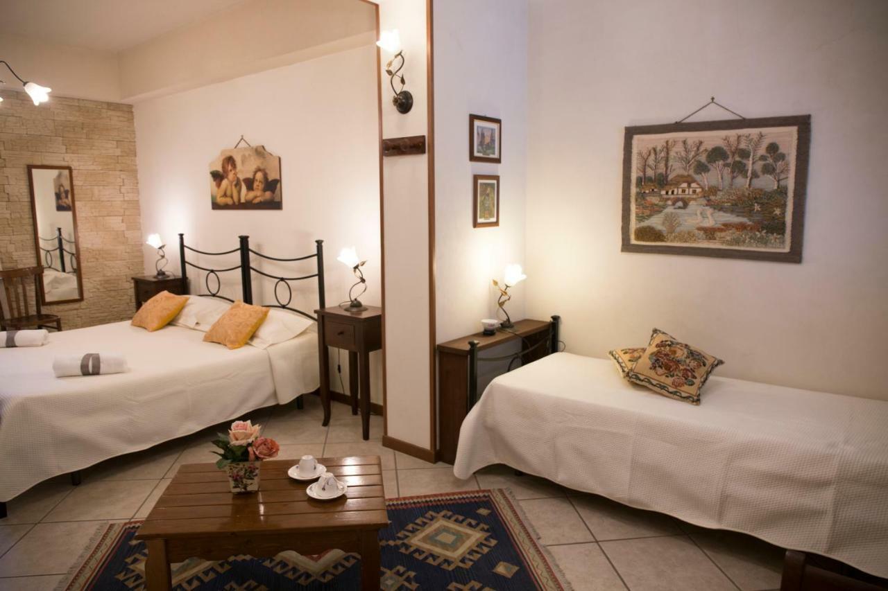 Casa Al Centro Storico Bed & Breakfast Николози Екстериор снимка