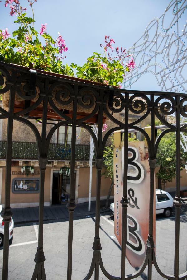 Casa Al Centro Storico Bed & Breakfast Николози Екстериор снимка
